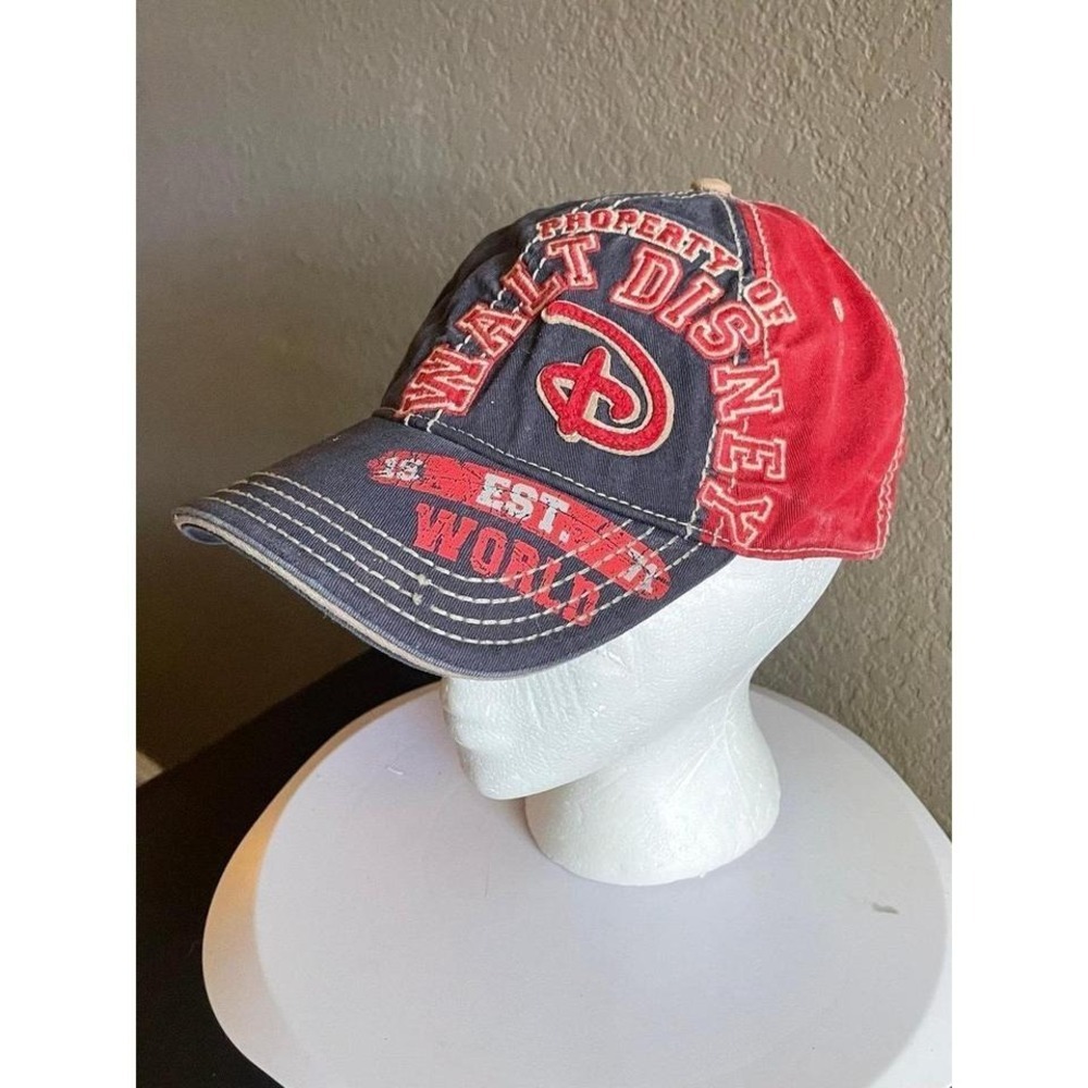 2017 Disney Parks Ball cap Size Large
